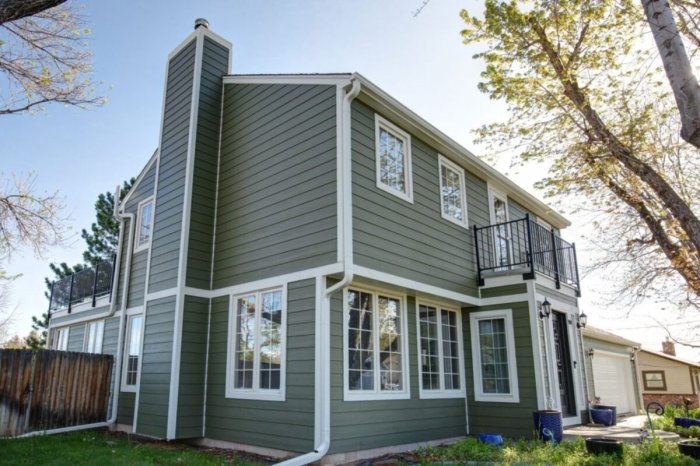Aged Pewter James Hardie Installation in Essex, MA
