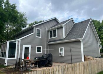 James Hardie Aged Pewter Siding in Olathe, KS | Sure Point Exteriors